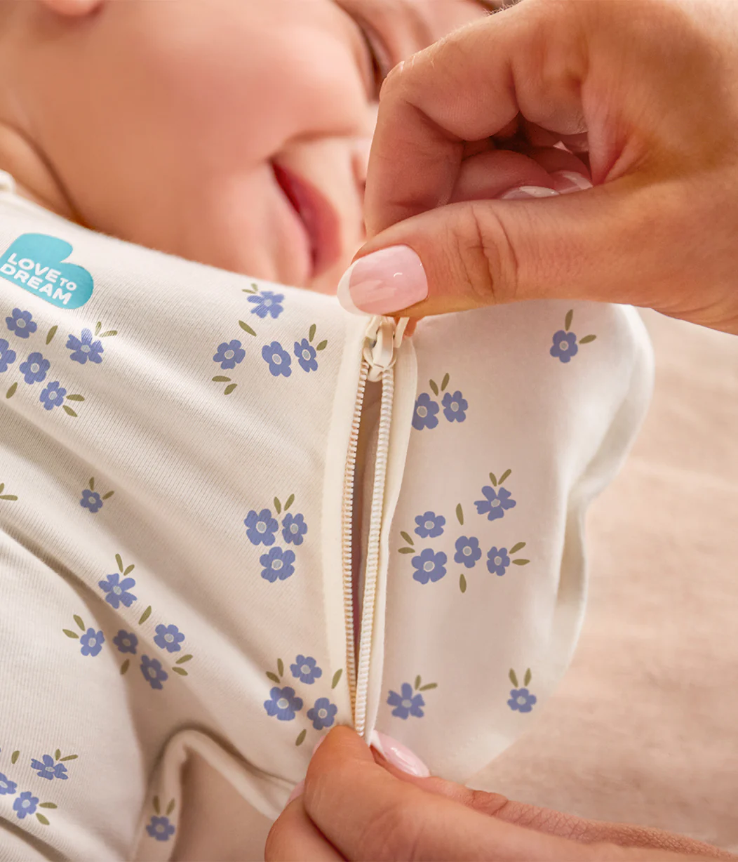 Swaddle Up™ Transition Bag 1.0 TOG Cotton Jacaranda Meadow - Image 5